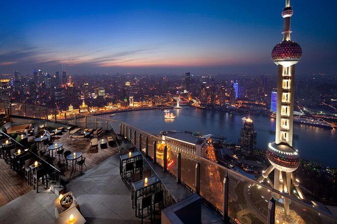Shanghai Authentic Dinner and Night River Cruise with Rooftop Bar Hopping Option - Why This Tour Works