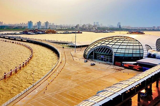 Shanghai Baoshan Cruise Port to Shanghai hotel:Private transfer service - The Sum Up