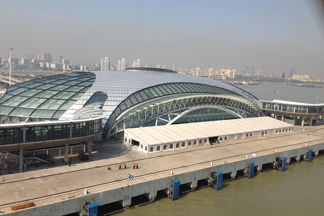 Shanghai Cruise Ports Private Departure Transfer from Hotels in English Services - Detailed Breakdown of the Service