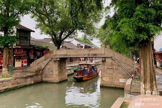 Shanghai Highlights and Zhujiajiao Water Town Private Day Tour - Practical Details and Highlights