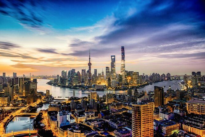 Shanghai Layover featuring a dual experience of Tesla & Maglev - Practical Details and Value
