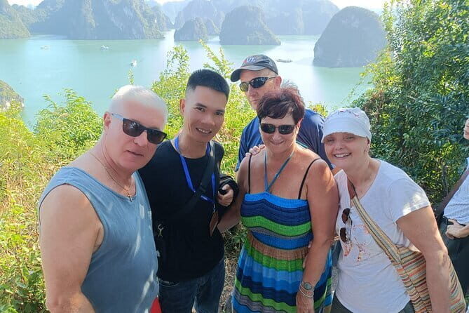 Shore Excursion: Wonderful Day Cruise at Halong Bay - Discovering Halong Bay: What the Tour Offers