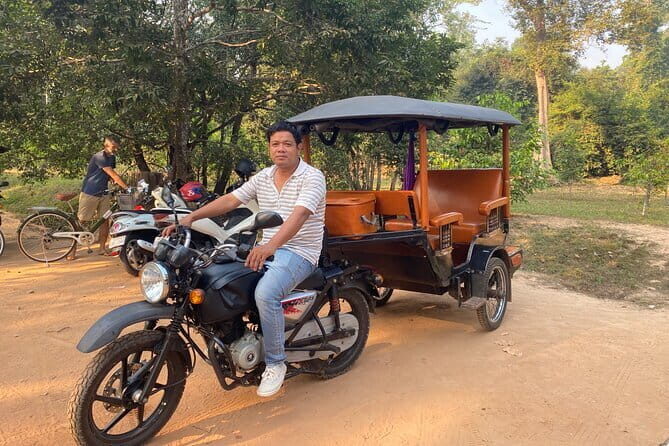 Siem Reap 1-Day Angkor Wat + Sunrise By Private Tour With Tuk-Tuk - Authentic Experiences Based on Reviews