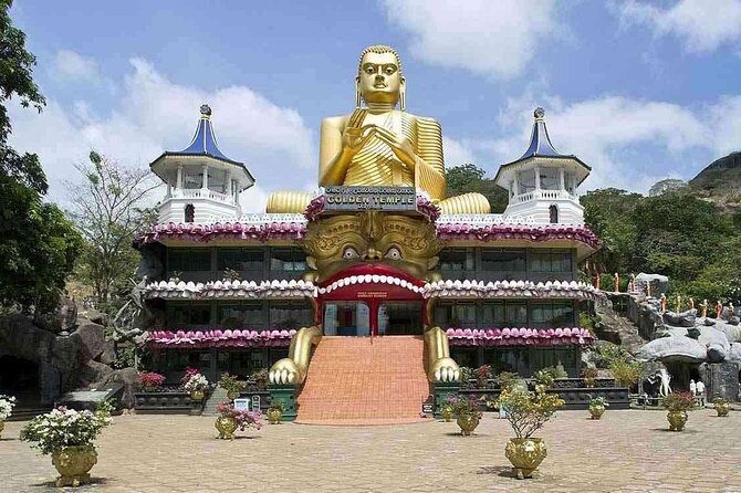 Sigiriya-Dambulla Day Trip From Hikkaduwa/Galle/Unawatuna/Mirissa -All Inclusive - The Sum Up