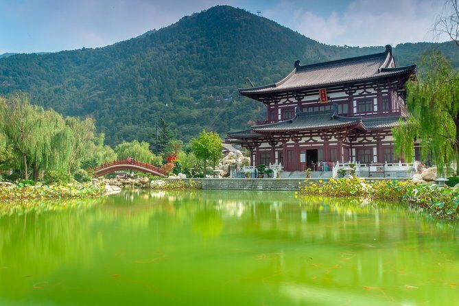 Skip the Line: Admission Ticket & Official Tour Guide of Xian Huaqing Palace - Authentic Insights from Reviewers