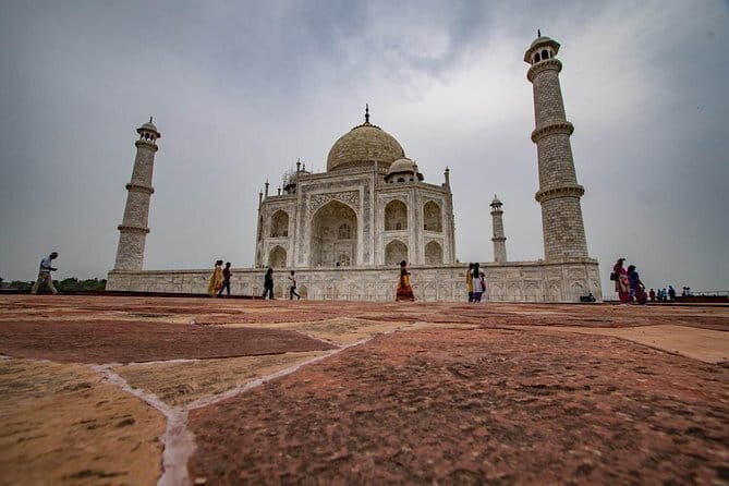 Skip The Line Taj Mahal Sunrise Tour Private Half-Day Guided Tour - What Makes This Tour Stand Out?