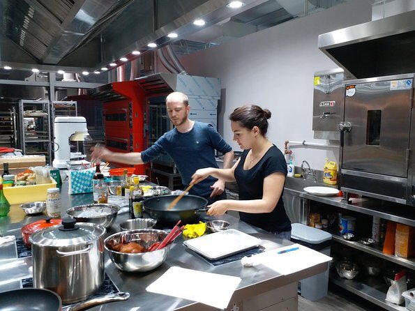 Small Group Local Market Walking Tour and Chinese Cooking Class in Hong Kong - Who Will Love This Experience?