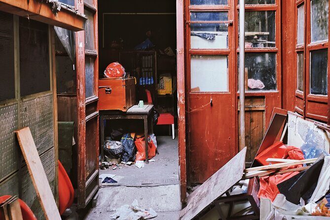 Small-Group Shanghai's Old City Walking Exploration - Diving into the Itinerary
