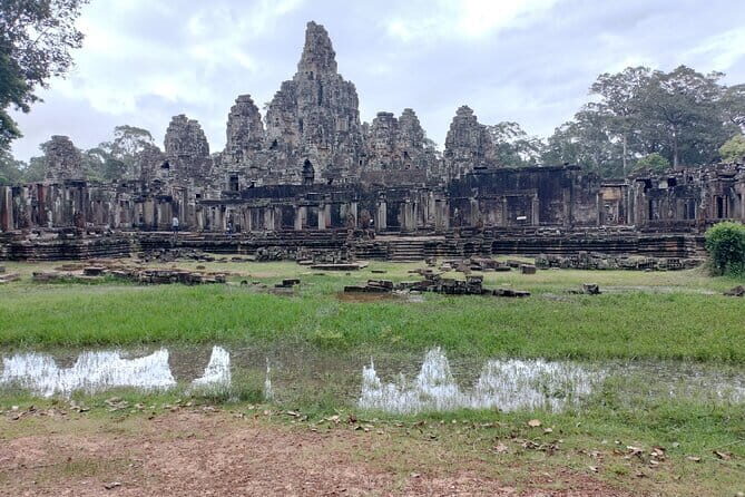Small Tour and Big Tour By Car - Day 2: Exploring the Hidden and Sacred