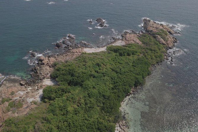 Snorkeling at Pigeon Island - A Closer Look at the Snorkeling Experience