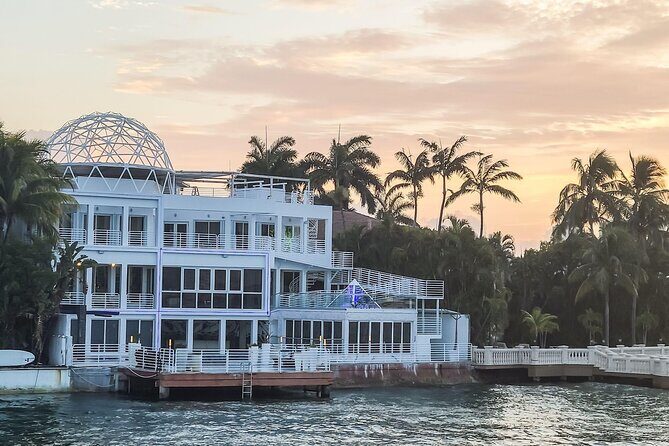 South Beach Cruise of Millionaires Homes and Miami Skyline - FAQs