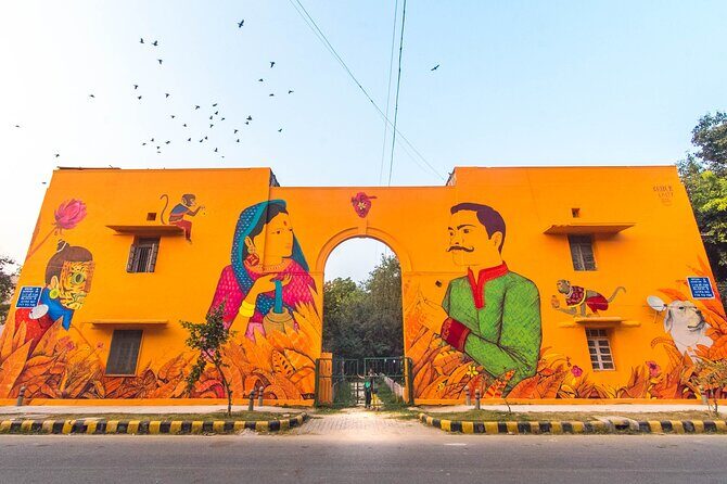 Street Art Walk & Lodhi Gardens with Chai & Food - The Sum Up