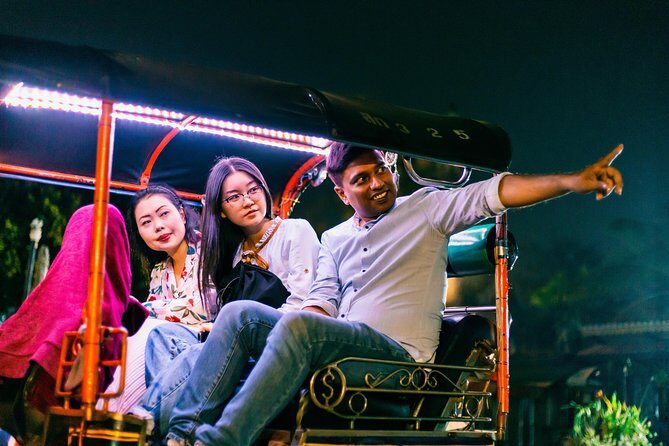 Sunlight or Moonlight: Chiang Mai City Tuk Tuk Tour - Practical Tips for a Smooth Experience