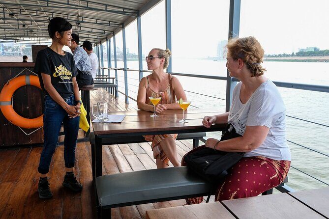 Sunset Dinner Cruises and Live Music 5 and 7pm with Free Pickup - Who Is This Experience Best For?