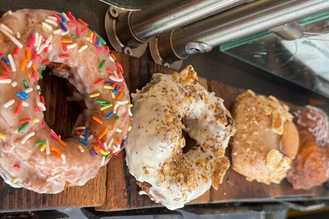 Sweet and Savory Scandalous White House walking Food Tour - Who Will Love This Tour?