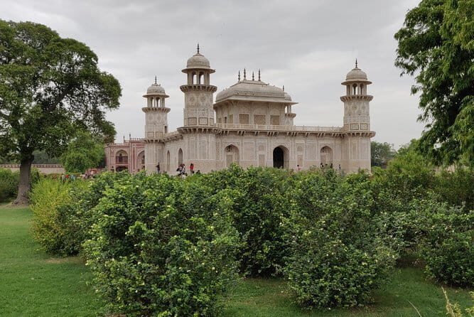 Taj Mahal and Agra: Beyond The Guidebooks - Exploring the Itinerary in Detail