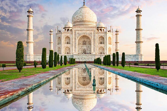Taj Mahal and Agra Fort Private Day Trip by Train from Delhi - Exploring Agra Fort: A Fortress of History
