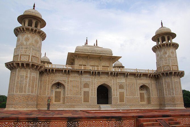 Taj Mahal Sunrise/Sunset Trip by car from Delhi to Delhi - What Makes This Tour Stand Out?
