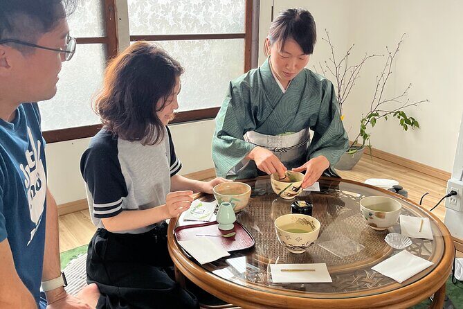 Tea Ceremony in a Century-old Japanese Town House - Authenticity and Cultural Insights