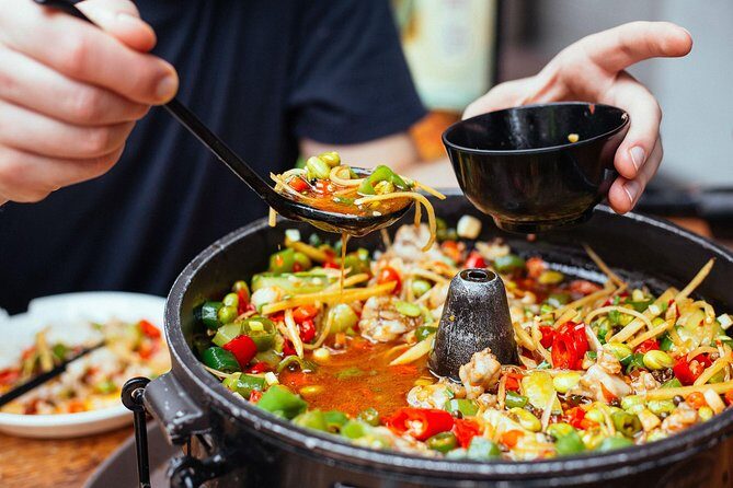 The Award-Winning PRIVATE Food Tour: 10 Tastings of 3 Cultures - What Makes This Tour Stand Out