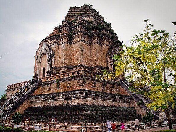 The Best City Tour View Points Wat Doi Suthep, Wat Chedi Luang and Wat Pha Lat - What We Love About This Tour