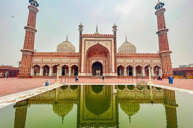 The Best of Old and New Delhi: Full-Day Private Exploration - Historic and Architectural Highlights