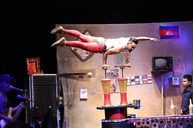 The Cambodian Circus Show and Pub Street Night Market - What Makes This Tour Stand Out?