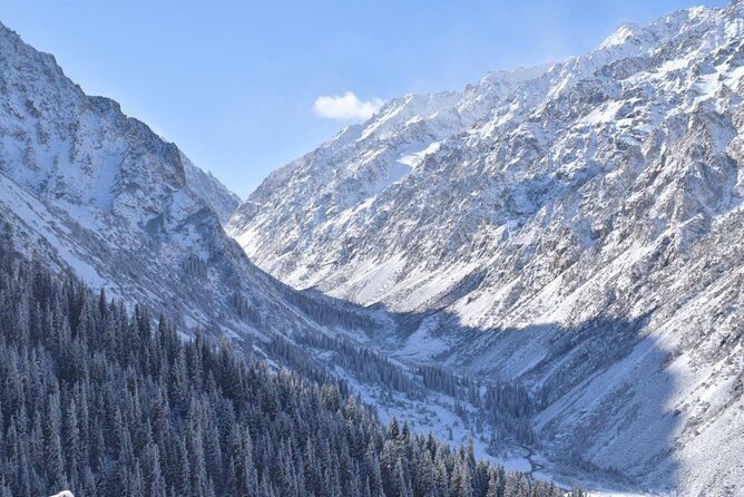 The dazzling winter hike at the Ala Archa National Park - The Sum Up: Who Should Book This Tour?