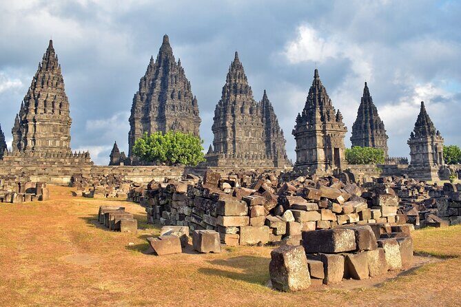 The Hindu Realms of the Prambanan - The Sum Up