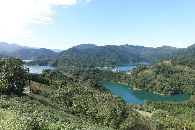 Thousand Island Lake and Pinglin Tea Plantation from Taipei - First Stop: Thousand Island Lake — A Photo-Perfect Introduction