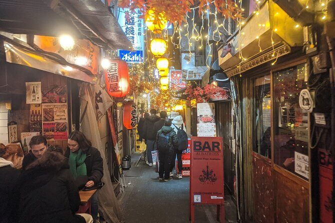 Tokyo Shinjuku Private Night Tour with Pachinko Gaming Experience - The Pachinko Experience