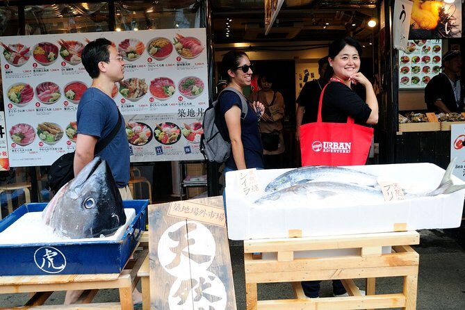 Tokyo: Tsukiji Fish Market Tour with Food Tastings & Shrine Visit - Authentic Perspectives from Reviewers