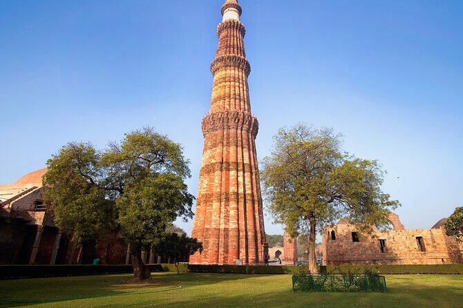 Tour to New & Old Delhi with guide and tranfer - Transportation, Price, and Overall Value