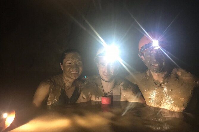 TOUR TO THE CAVES - Paradise & Dark caves from Dong hoi city - Transition to Dark Cave and Lunch Break