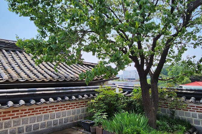 Traditional Seoul Gourmet Tour in Bukchon - Who Should Consider This Tour?