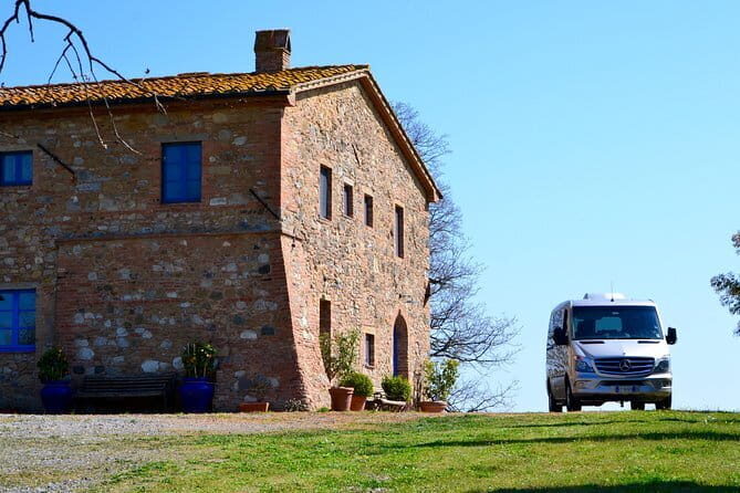 Transfer Florence to Milan DOOR TO DOOR - The Sum Up
