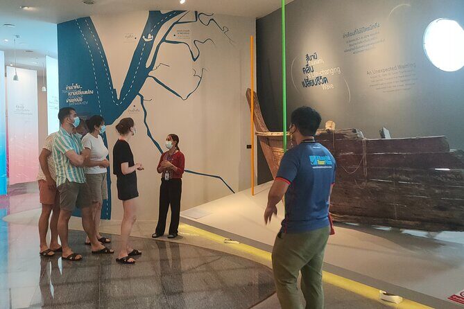 Tsunami Museum + Temple + Old Town + Street Food Market - Who Is This Tour Ideal For?