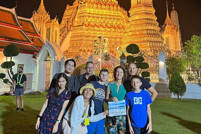 Tuk-tuk tour Bangkok by Night with Chinatown meal and hotel transfers - Sightseeing with a Local Guide