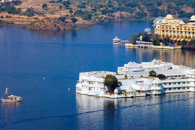 Udaipur Sightseeing Day Tour with Professional Guide and Driver - Why This Tour Works Well