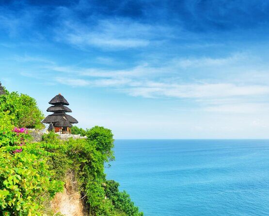 Uluwatu Sunset, Kecak Dance, and Dinner Jimbaran Beach - FAQ
