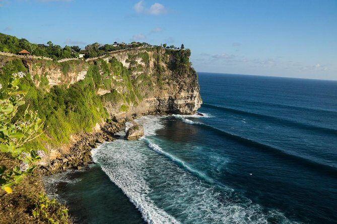 Uluwatu Sunset, Kecak Dance and Jimbaran Seafood Dinner - Practical Tips and Insights