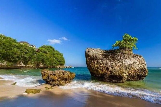 Uluwatu Temple Excursion - FREE WI-FI - What Travelers Can Expect