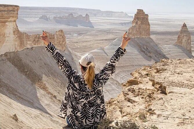 Unforgettable 3 Days Mangystau - Group Tour - Transportation and Group Size