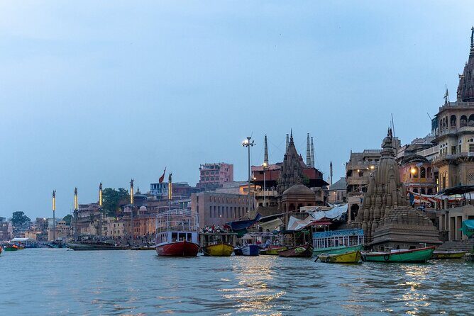 Varanasi Landmark Evening City Tour - Aarti, Boating & Witnessing the GOD - A Detailed Look at the Tour Experience