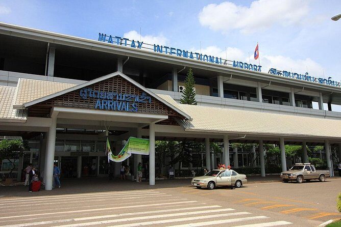 Vientiane Private Transfer: Wattay Airport -Hotel-Railway Station - Practical Details and Tips