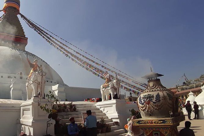 Visit Swayambhunath and Bauddhanath Stupa with Guide - FAQs