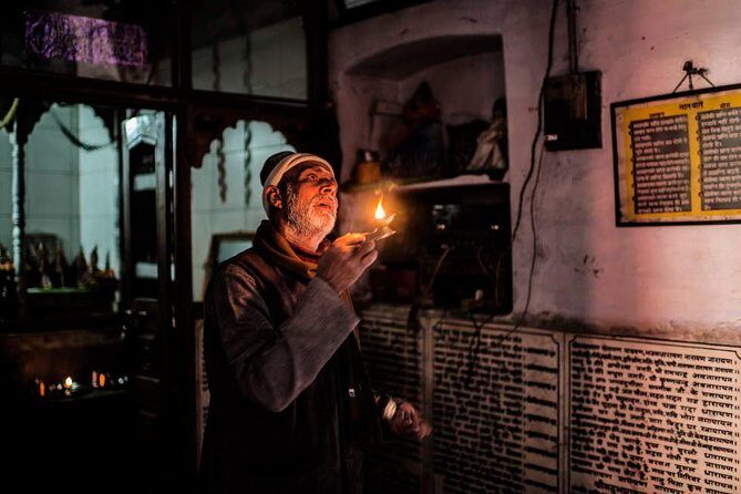 Visit to Death Hotel in Varanasi - The Logistics and Value