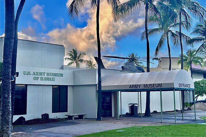 Waikiki Military and Entertainment History GPS-Led Walking Tour - Introduction to the Experience