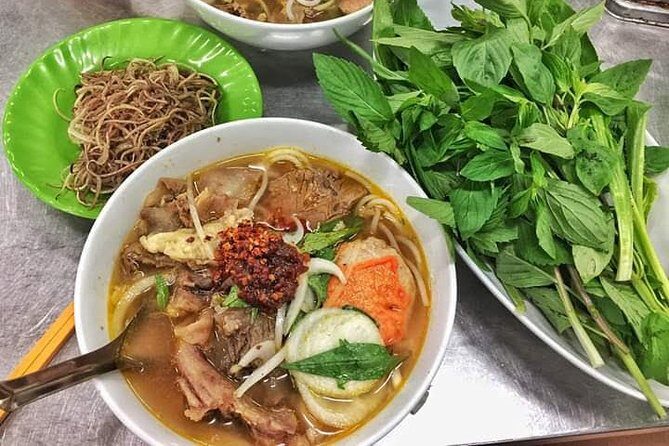 Walking Food Tour With Accommodation Pick Up - Who Is This Tour Best For?