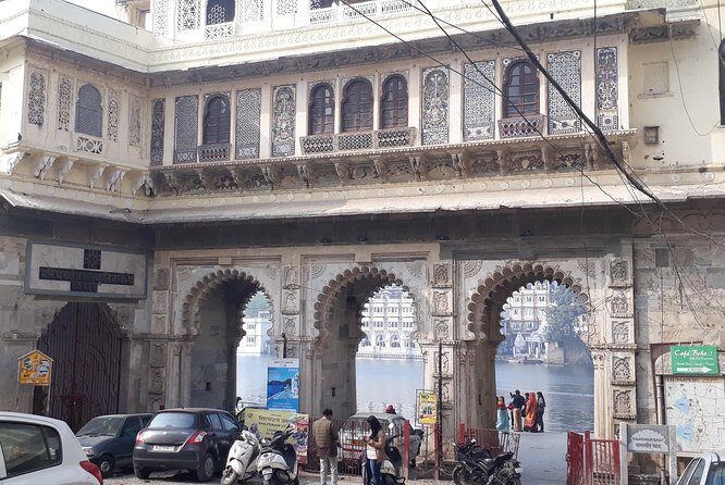 Walking Guided tour in Udaipur - An In-Depth Look at the Udaipur Walking Tour